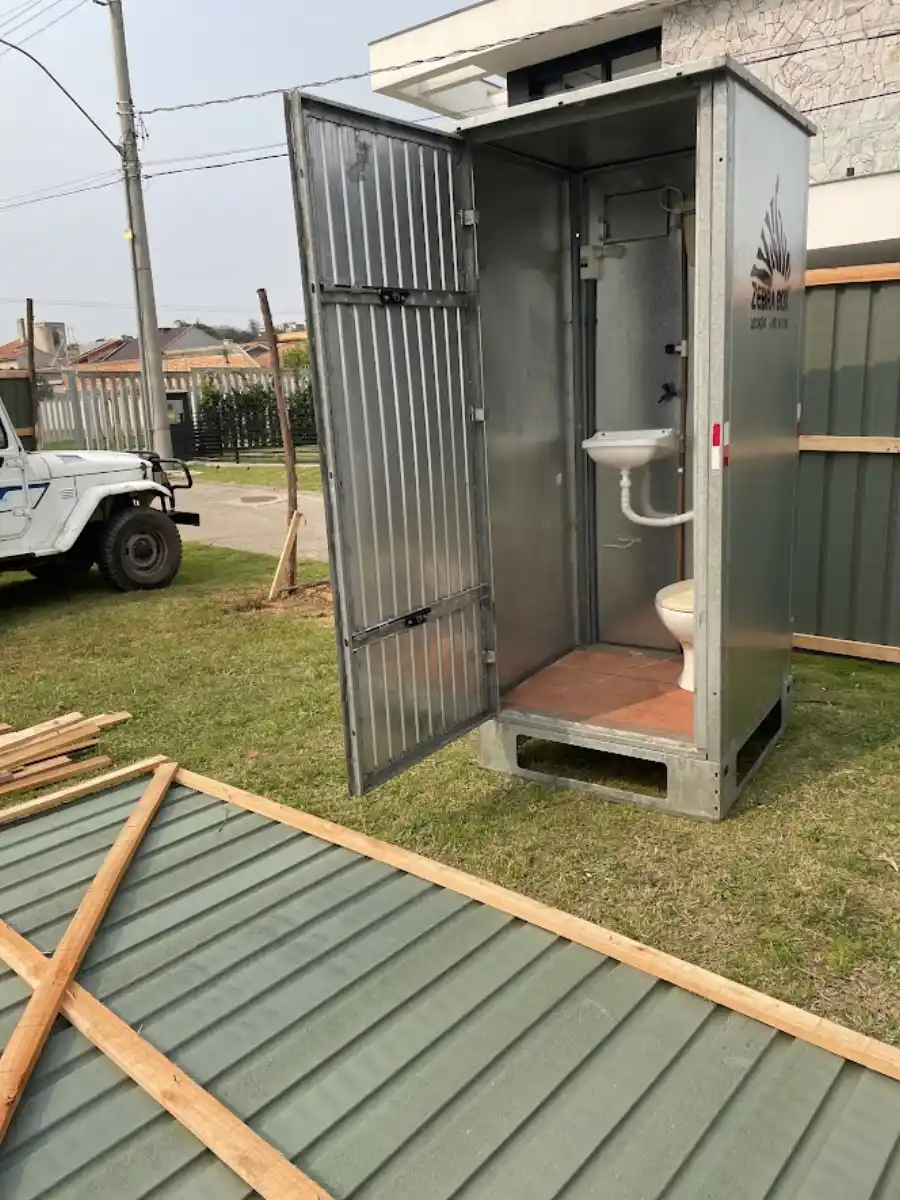 Cabine sanitária hidráulica para obra em Porto Alegre